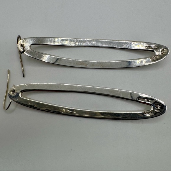 Vintage 925 Sterling Silver DDD Mexico long hammered dangle earrings. - Picture 2 of 5